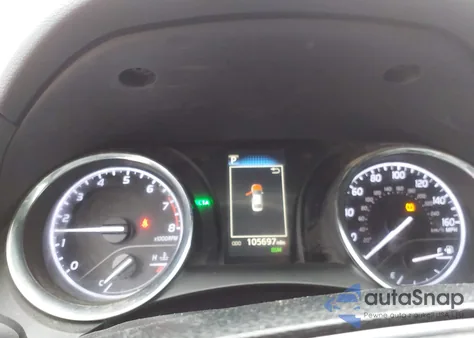 2020 Toyota Camry Le z USA, uszkodzony, nr VIN 4T1L11AK3LU326500